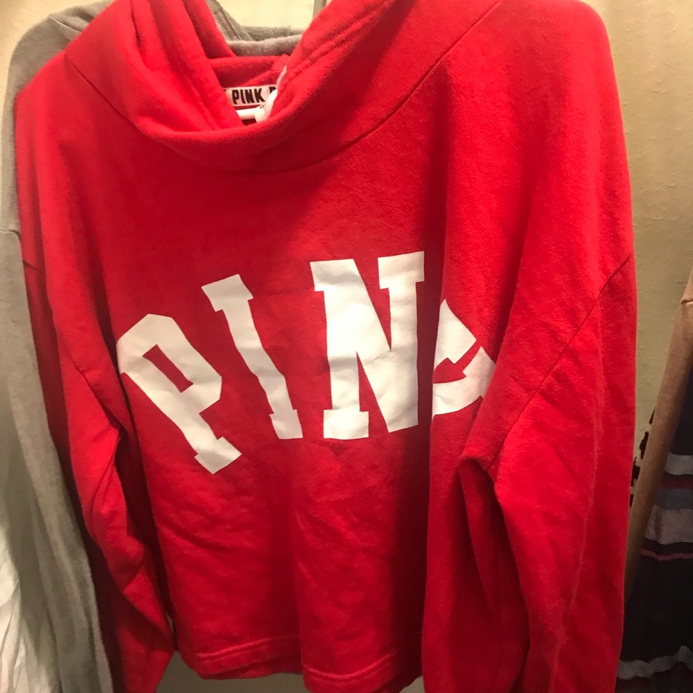 Victoria’s Secret pink crop top